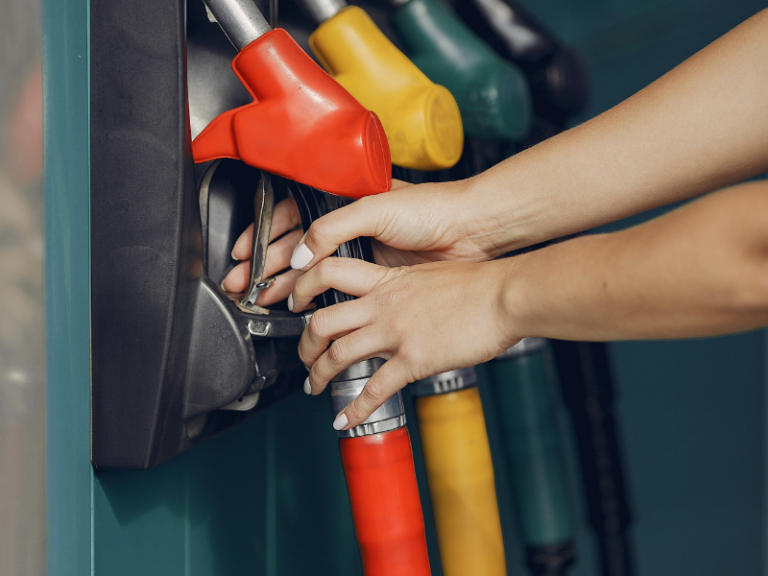 DKV: la carta carburante multifunzione e multiservizindo